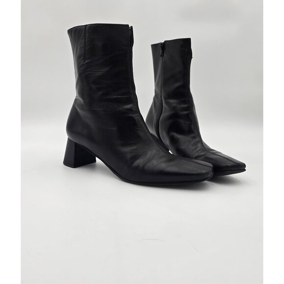 Etienne Aigner Black Leather Square-Toe Ankle Boots Size 9M - Picture 1 of 12